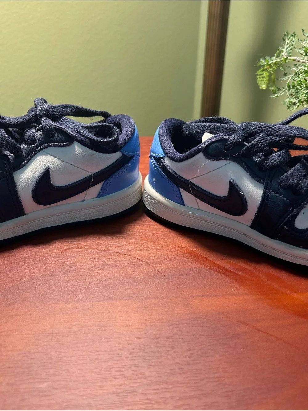Nike Kids High-Top Sneakers in Navy and Cream